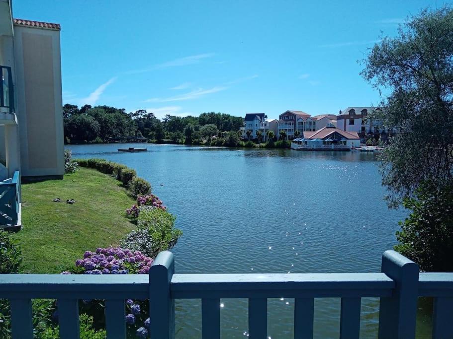 Appartement T2 Au Coeur Du Golf De Port Bourgenay *