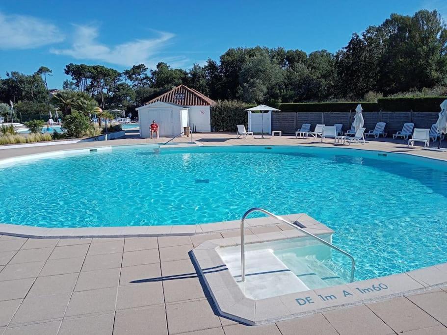Appartement T2 Au Coeur Du Golf De Port Bourgenay *